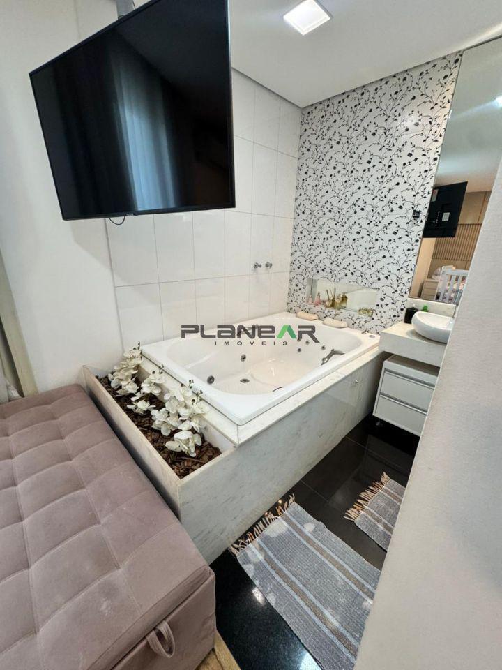 Casa, Inconfidentes, 4 Quartos, 3 Vagas, 1 Suíte