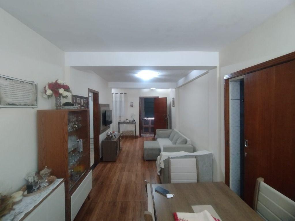Casa, Adelmolândia, 2 Quartos, 1 Vaga, 1 Suíte