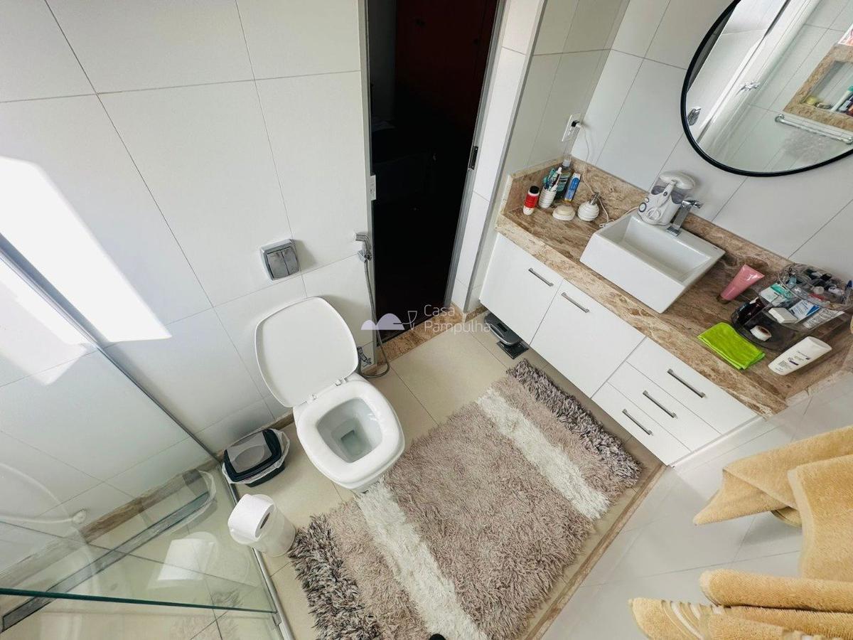 Casa, Santa Mônica, 3 Quartos, 6 Vagas, 1 Suíte