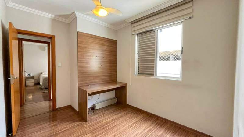 Apartamento, Castelo, 3 Quartos, 2 Vagas, 1 Suíte