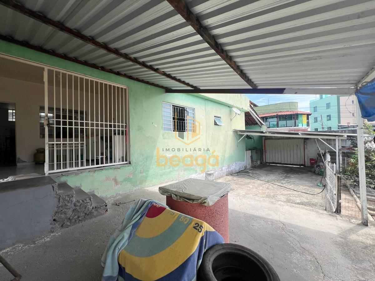 Casa, Parque Turistas, 3 Quartos, 2 Vagas, 1 Suíte