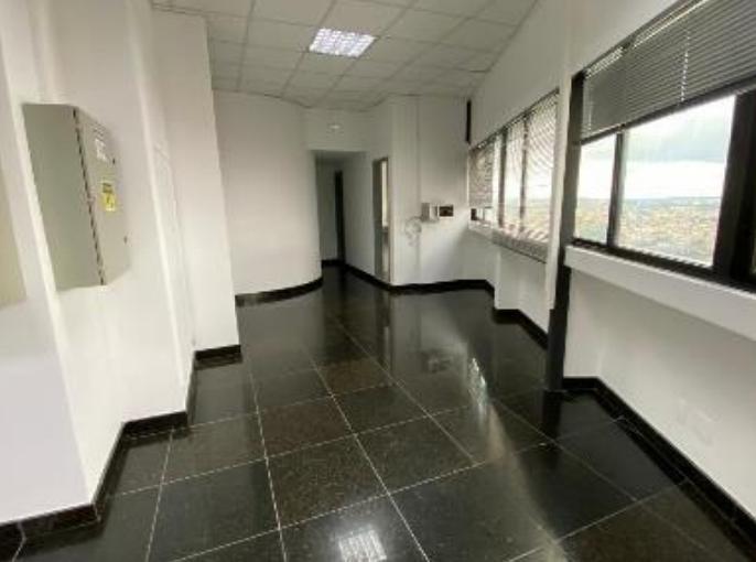 Sala, Estoril