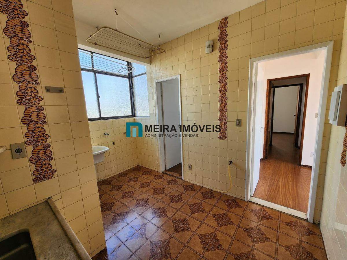 Apartamento, Floresta, 2 Quartos, 1 Vaga