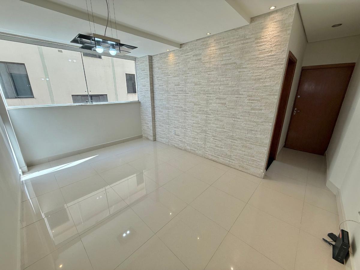 Apartamento, Castelo, 2 Quartos, 1 Vaga