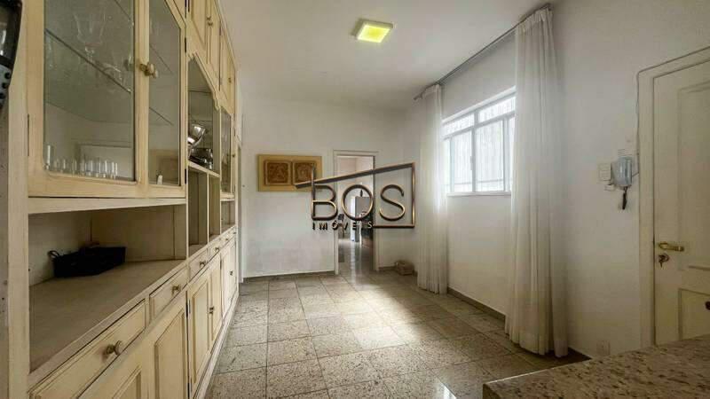 Casa, São Lucas, 7 Quartos, 3 Vagas, 1 Suíte