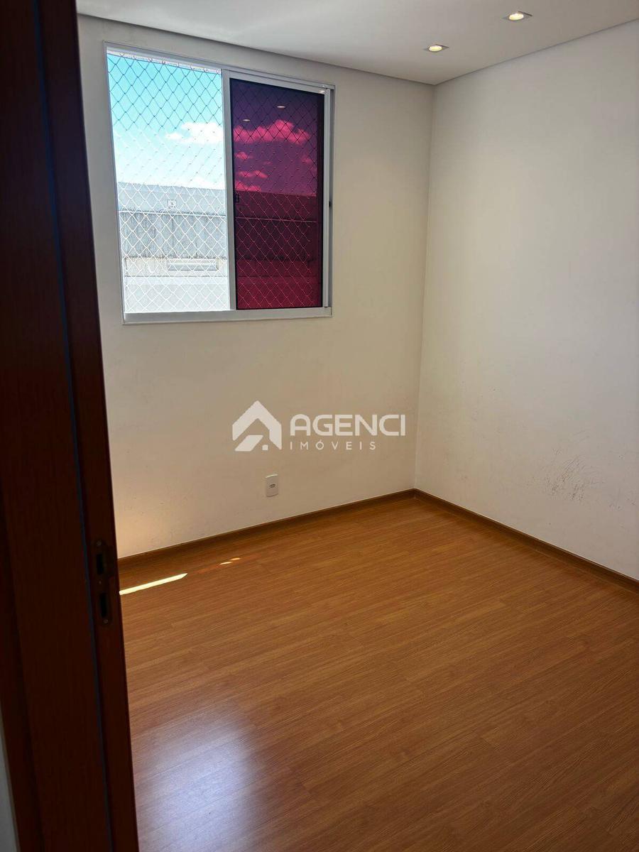 Apartamento, Chácara Cotia, 2 Quartos, 0 Vaga, 0 Suíte