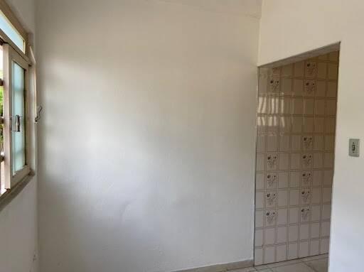Casa, Funcionários, 4 Quartos, 5 Vagas, 2 Suítes