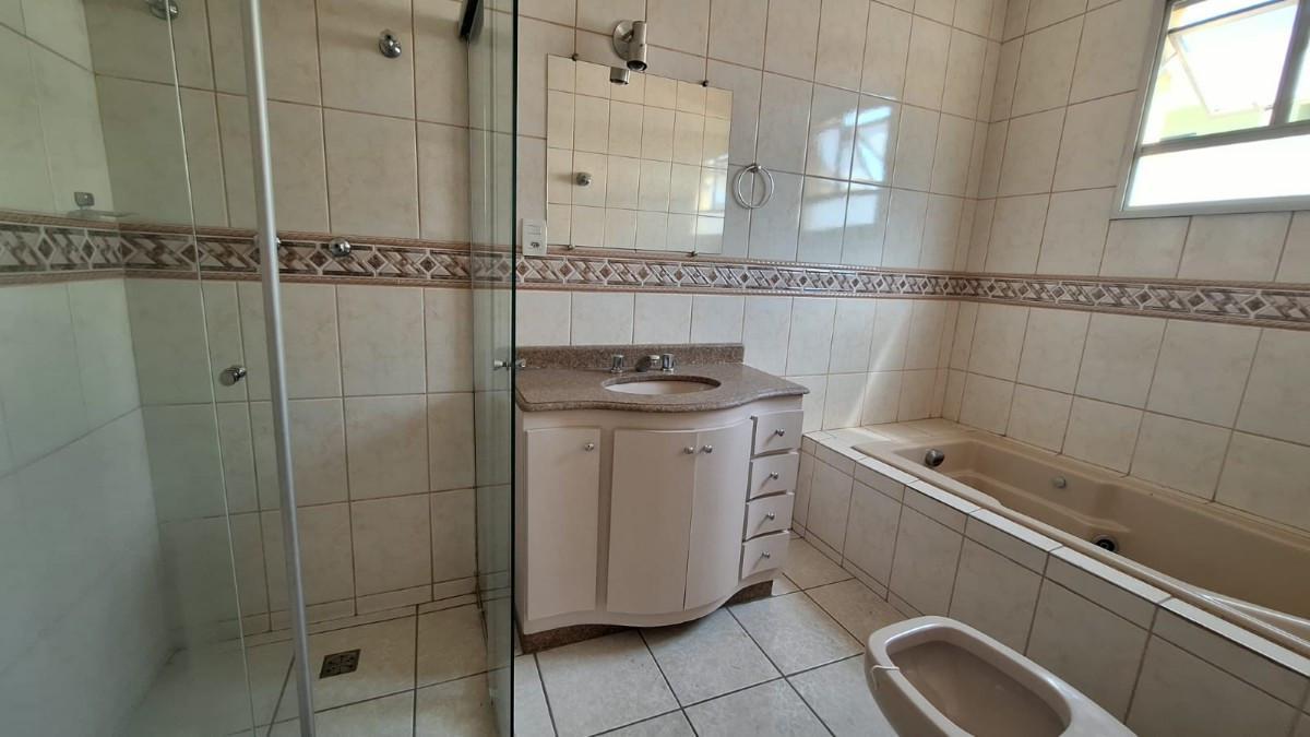 Casa, Eldorado, 3 Quartos, 2 Vagas, 1 Suíte