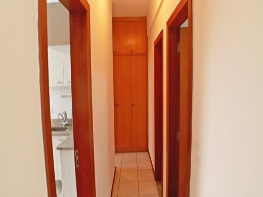 Apartamento, Funcionários, 2 Quartos, 2 Vagas
