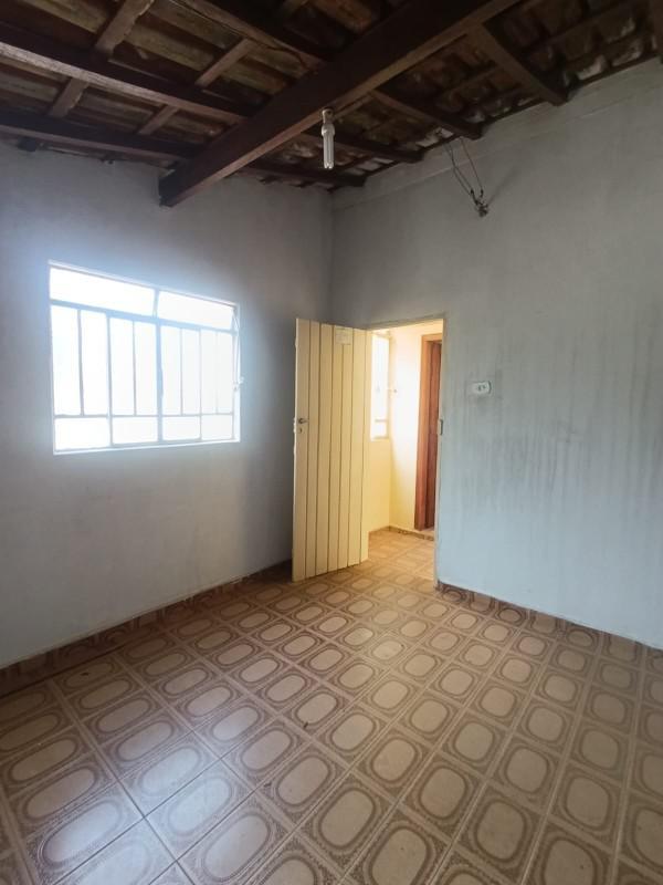 Casa, Centro, 3 Quartos, 2 Vagas