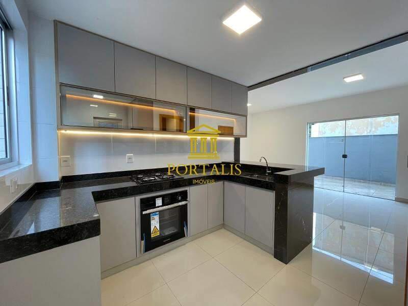 Apartamento, Vila Paris, 2 Quartos, 2 Vagas, 2 Suítes