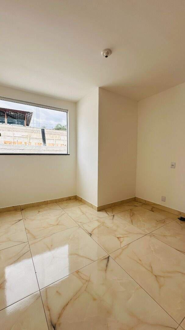 Casa, Novo Centro, 2 Quartos, 2 Vagas