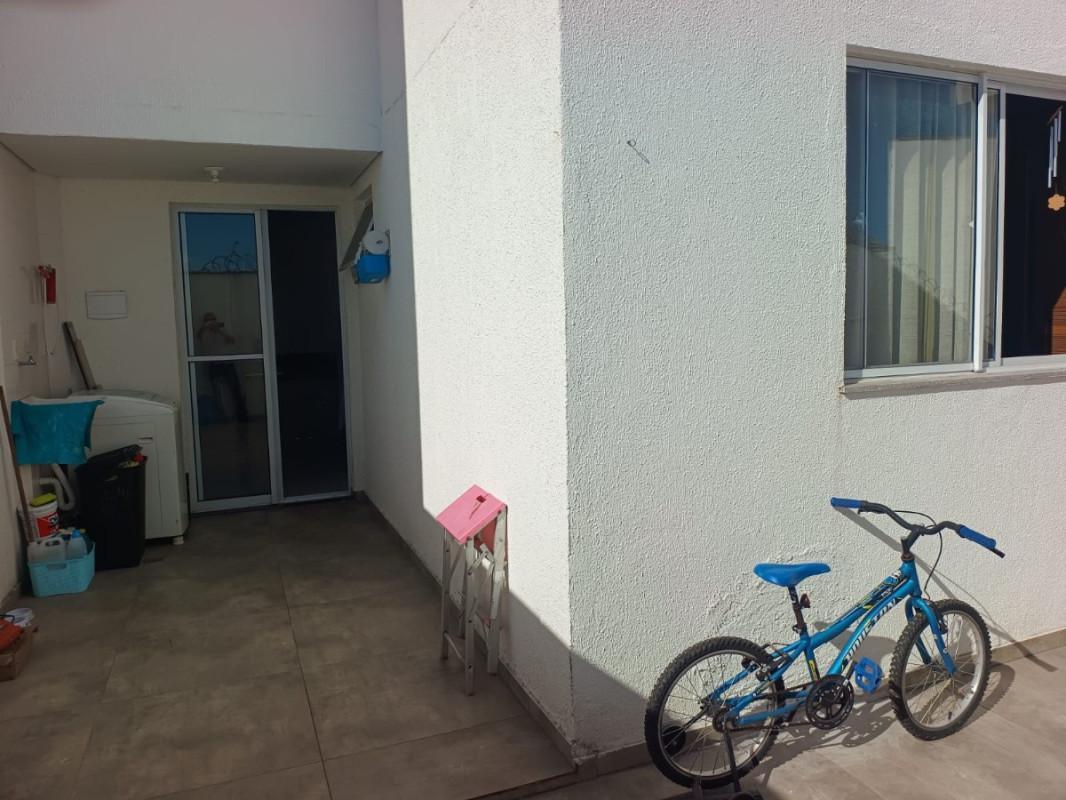 Apartamento, Europa, 2 Quartos, 1 Vaga, 1 Suíte