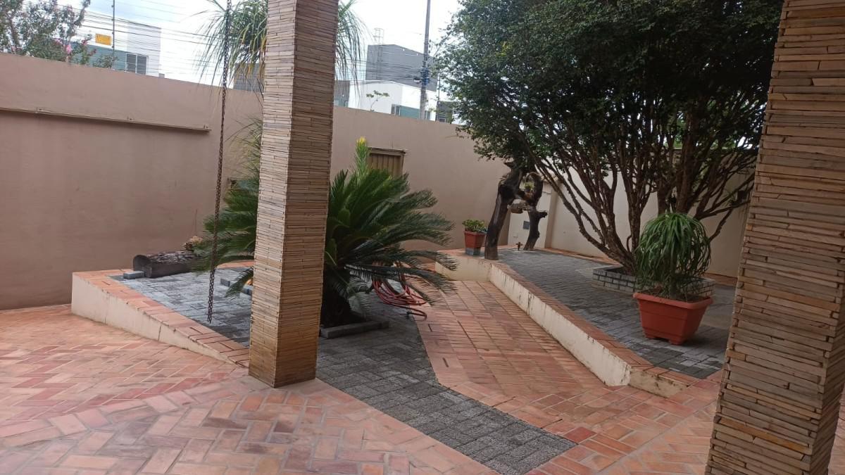 Casa, Colonial, 6 Quartos, 8 Vagas, 1 Suíte