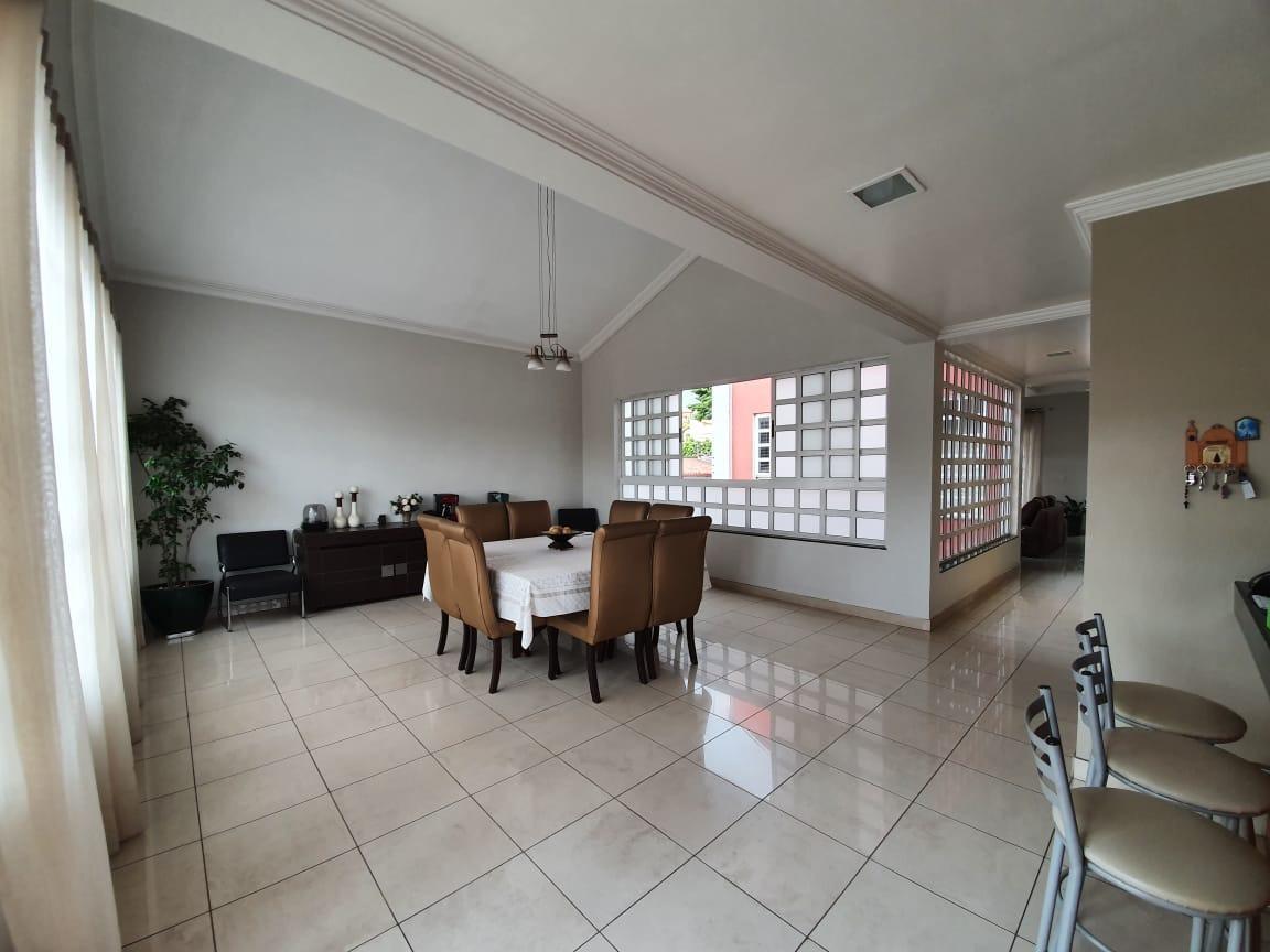 Casa, Jardim Riacho das Pedras, 4 Quartos, 6 Vagas, 3 Suítes