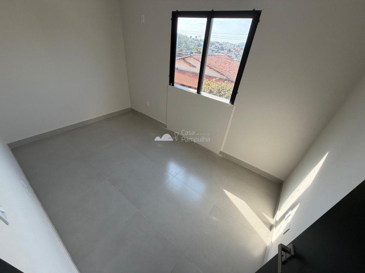 Casa, Planalto, 3 Quartos, 2 Vagas, 1 Suíte