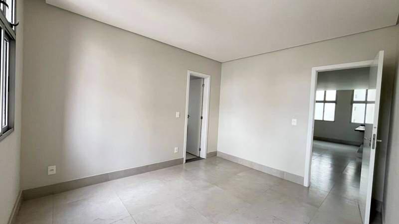 Apartamento, Centro, 2 Quartos, 0 Vaga, 1 Suíte