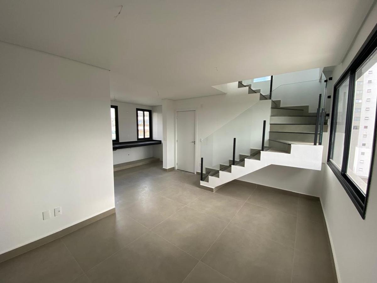 Cobertura, União, 4 Quartos, 2 Vagas, 1 Suíte