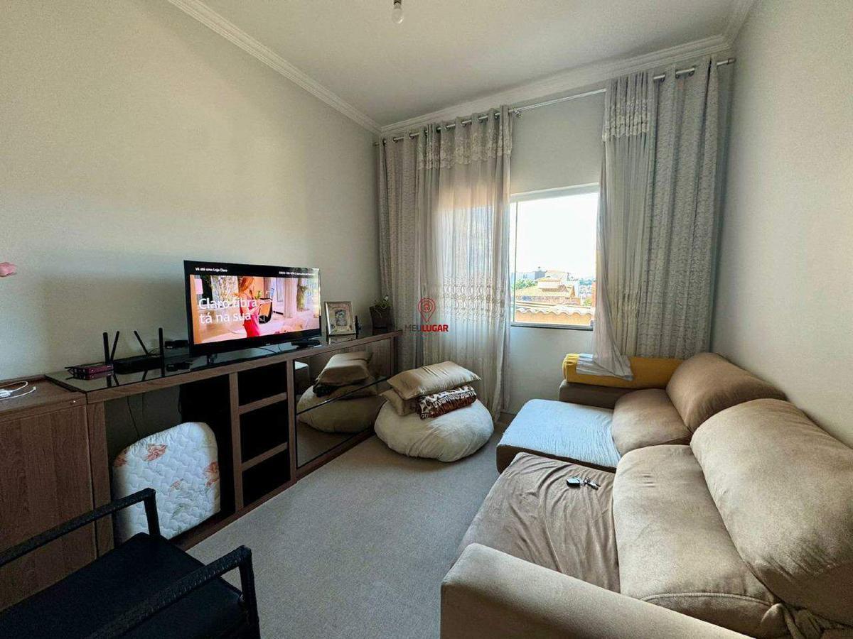 Casa, Miramar (barreiro), 4 Quartos, 3 Vagas, 1 Suíte