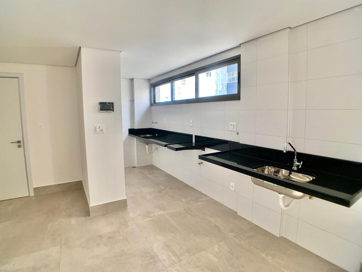 Apartamento, Funcionários, 3 Quartos, 2 Vagas, 2 Suítes