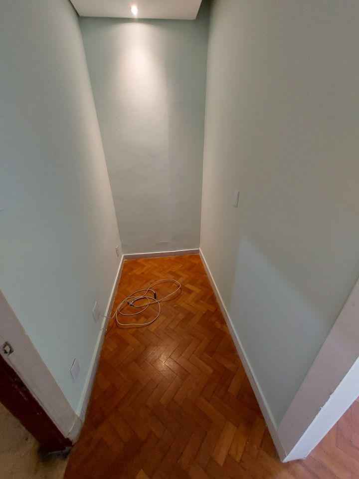 Sala, Centro