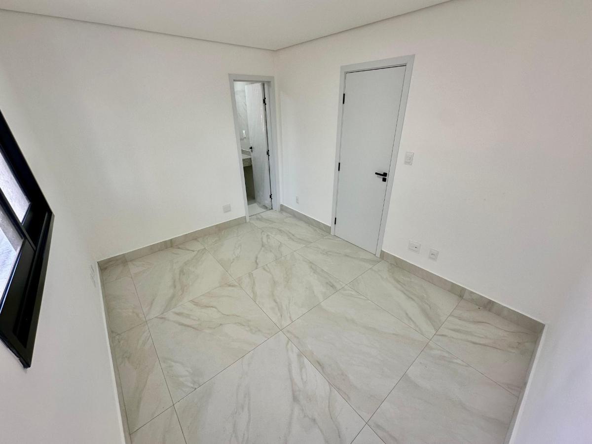 Casa, Planalto, 3 Quartos, 2 Vagas, 1 Suíte