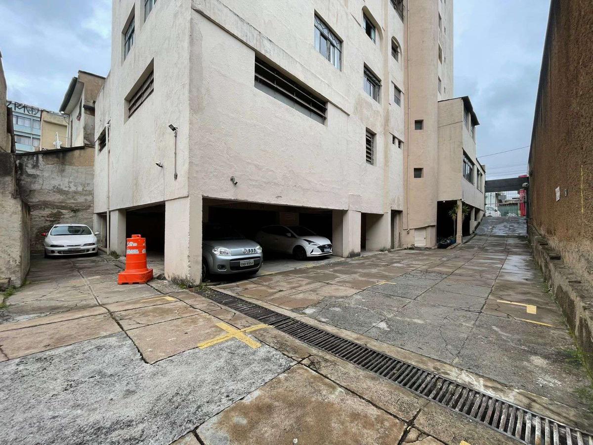 Apartamento, Floresta, 2 Quartos, 1 Vaga