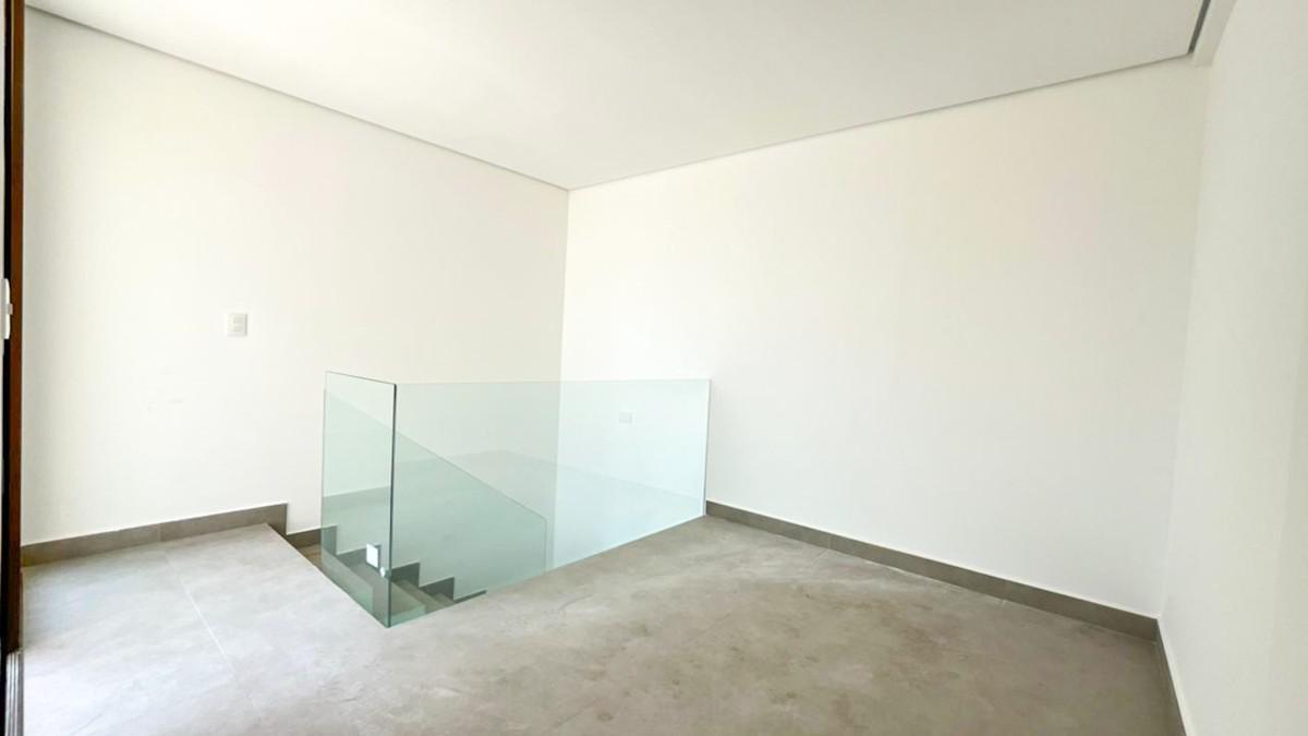 Cobertura, Prado, 2 Quartos, 2 Vagas, 2 Suítes