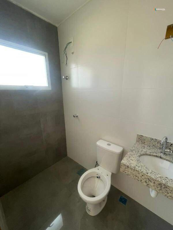Casa, Novo Centro, 2 Quartos, 1 Vaga, 1 Suíte