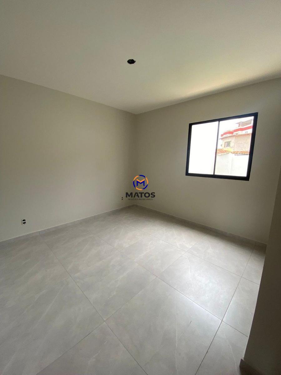 Casa, Adeodato, 3 Quartos, 2 Vagas, 1 Suíte