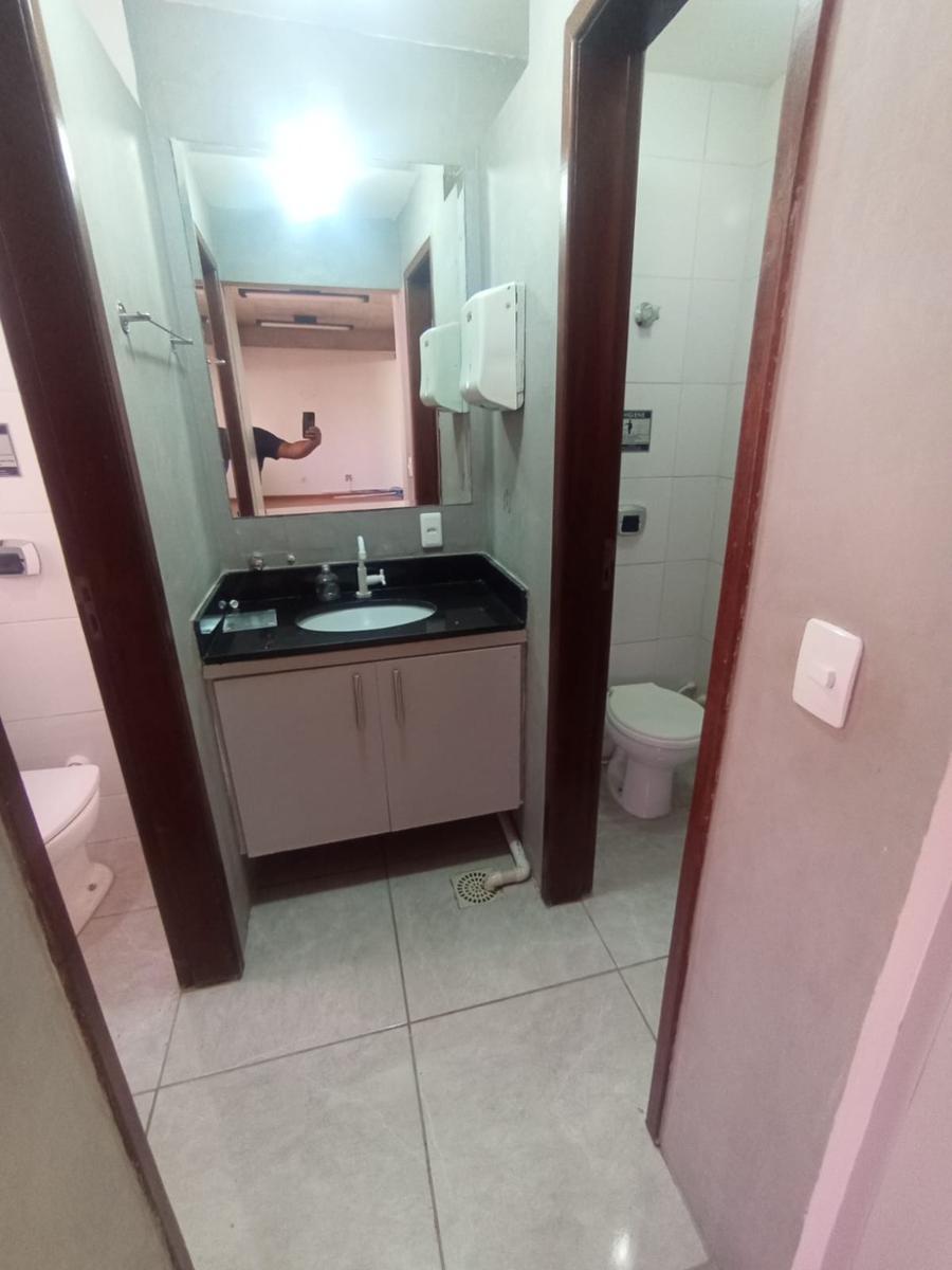 Andar, Centro, 0 Quarto, 0 Vaga