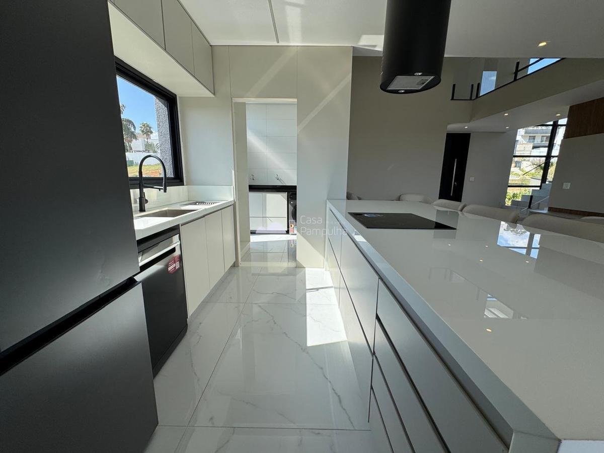Casa, Alphaville Minas Gerais, 5 Quartos, 4 Vagas, 5 Suítes