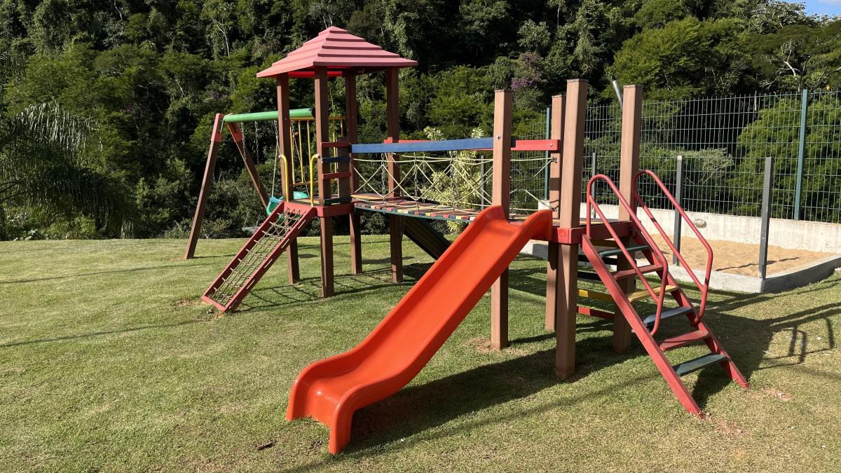 Lote, Centro, 0 Quarto, 0 Vaga