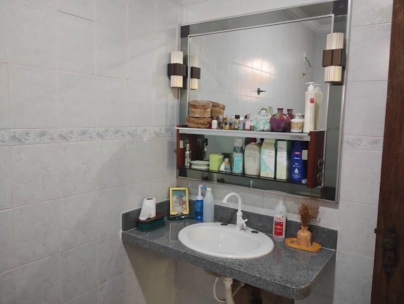 Casa, Nossa Senhora da Saúde, 4 Quartos, 2 Vagas, 1 Suíte