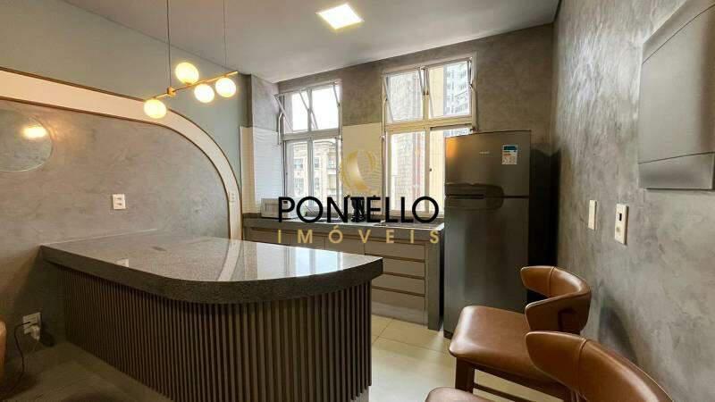 Apartamento, Centro, 2 Quartos, 0 Vaga, 1 Suíte