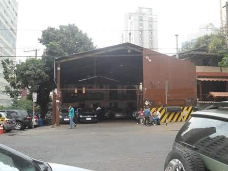 Lote, Funcionários, 0 Quarto, 0 Vaga