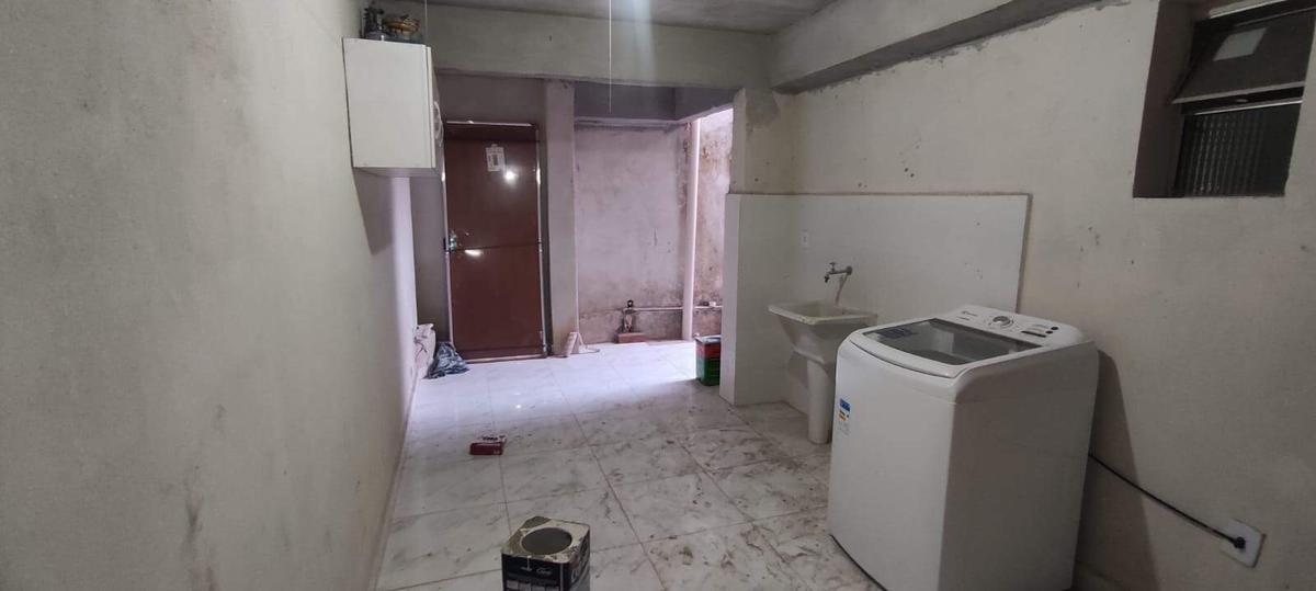 Prédio, Dom Bosco, 14 Quartos, 0 Vaga