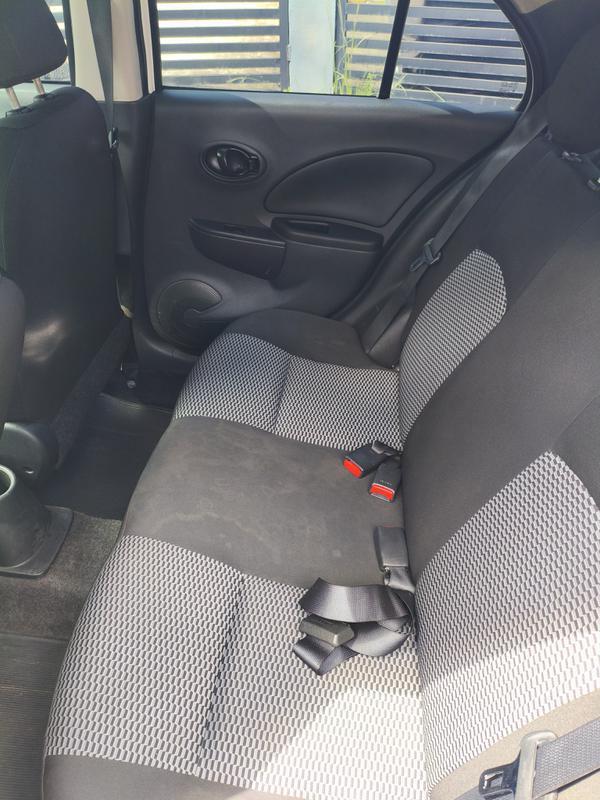 Nissan March S 1.0 12v Flex 5p