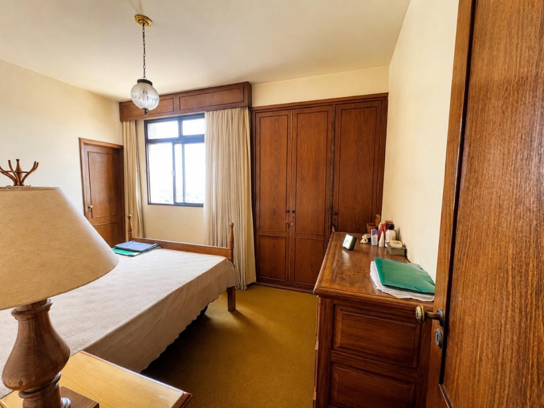 Apartamento, Floresta, 3 Quartos, 2 Vagas, 1 Suíte