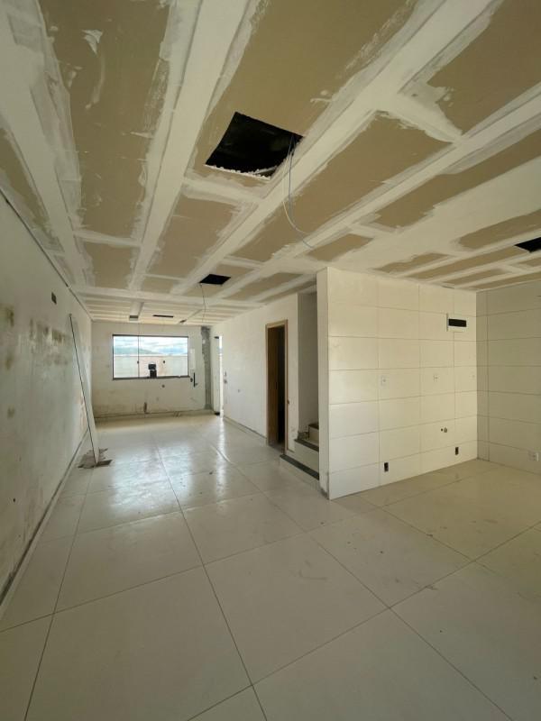 Casa, Masterville, 3 Quartos, 3 Vagas, 1 Suíte