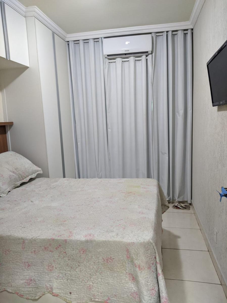 Casa, Masterville, 2 Quartos, 3 Vagas