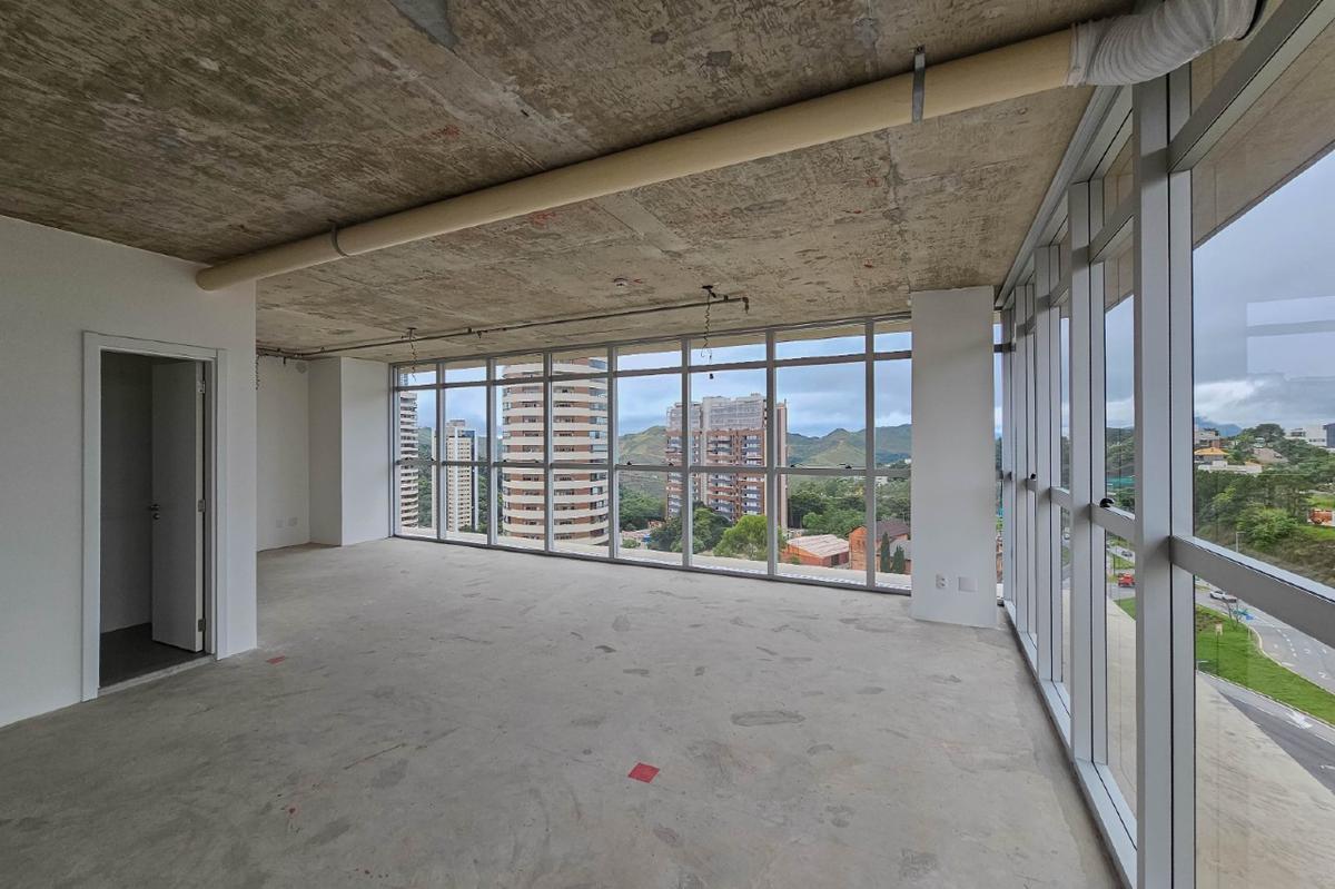 Sala, Vila da Serra, 0 Quarto, 0 Vaga