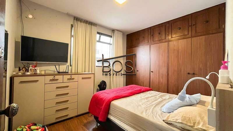 Casa, Serra, 7 Quartos, 8 Vagas, 2 Suítes