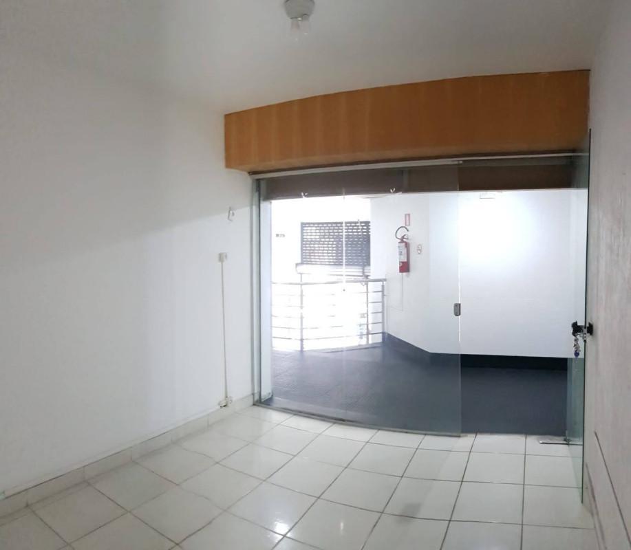 Andar, Savassi, 0 Quarto, 0 Vaga