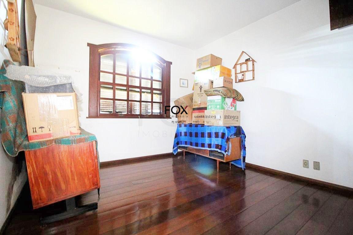 Casa, Luxemburgo, 4 Quartos, 4 Vagas, 1 Suíte