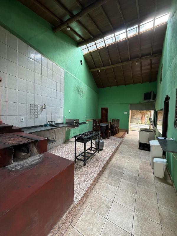 Fazenda, Adelmolândia, 6 Quartos, 10 Vagas, 2 Suítes