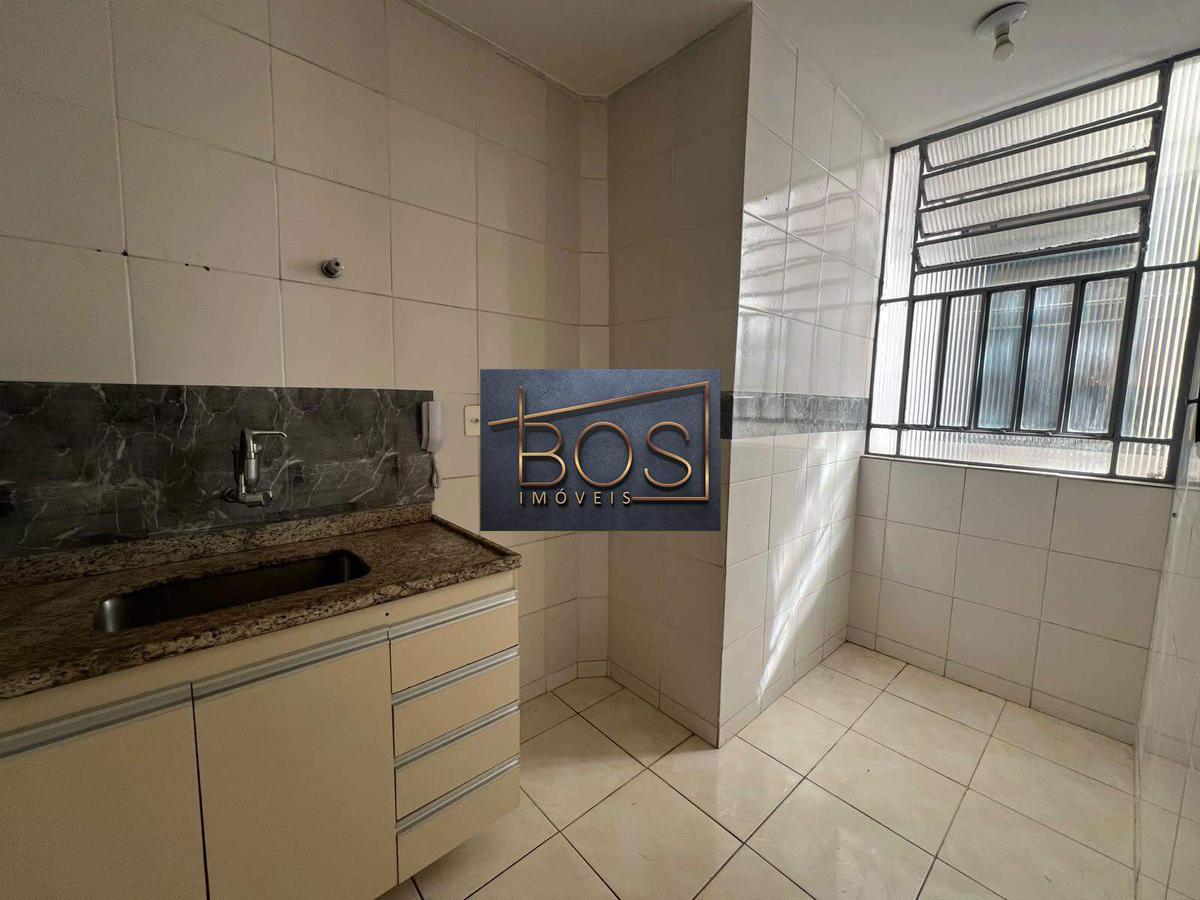 Apartamento, Sagrada Família, 2 Quartos, 1 Vaga
