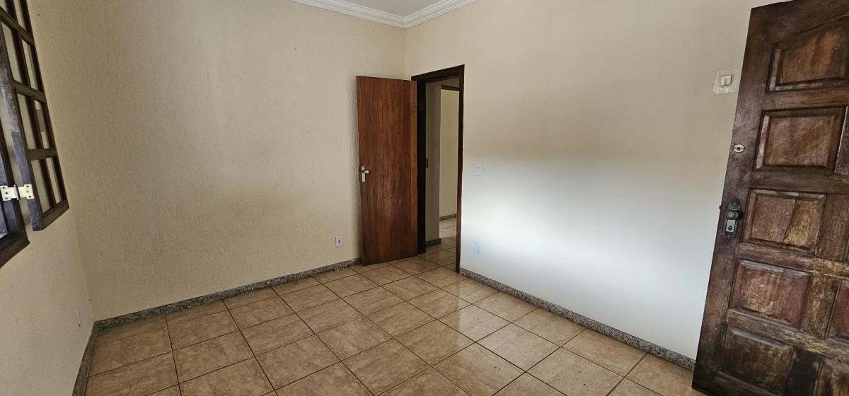 Casa, Milanez, 3 Quartos, 1 Vaga