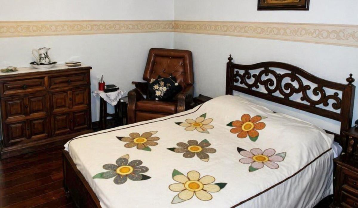 Casa, Santa Lúcia, 6 Quartos, 12 Vagas, 2 Suítes