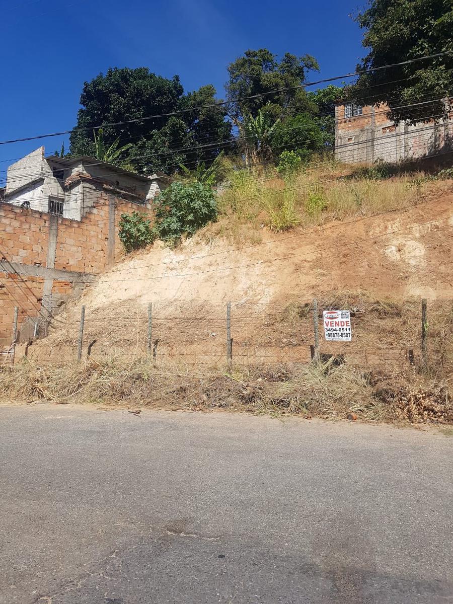Lote, Céu Azul, 0 Quarto, 0 Vaga